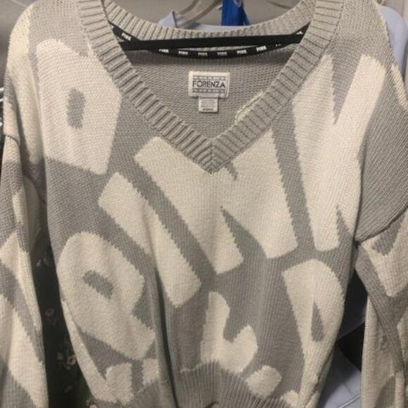 Sweater - Picture 2 of 3